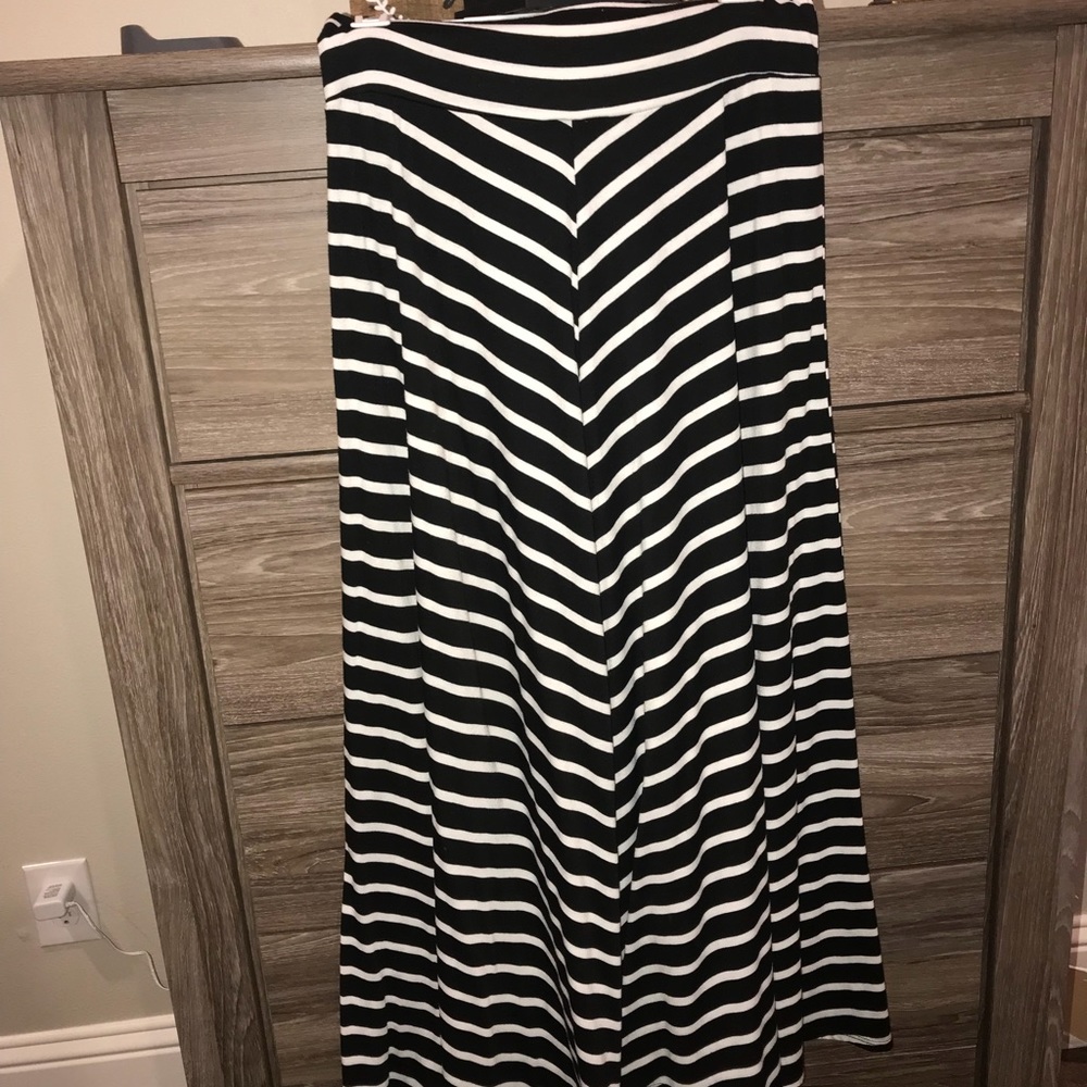 Skirt- stripes